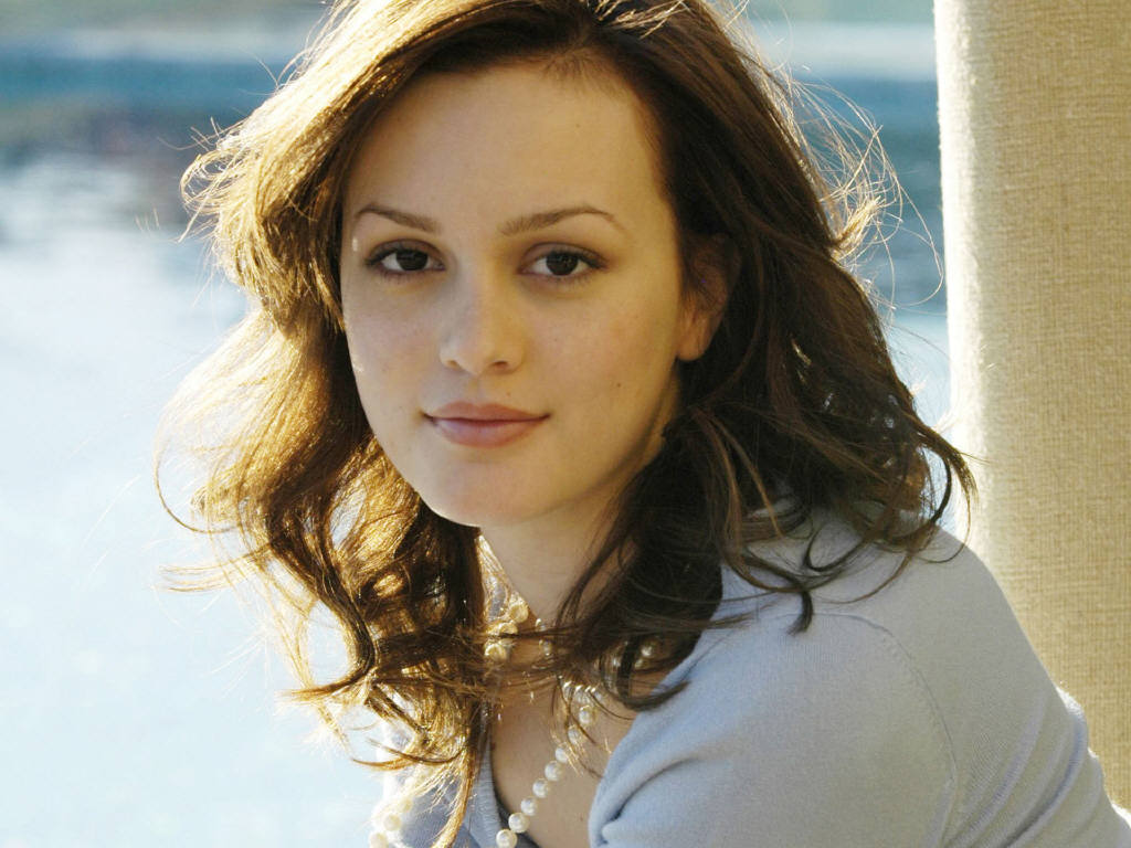 Leighton Meester 28